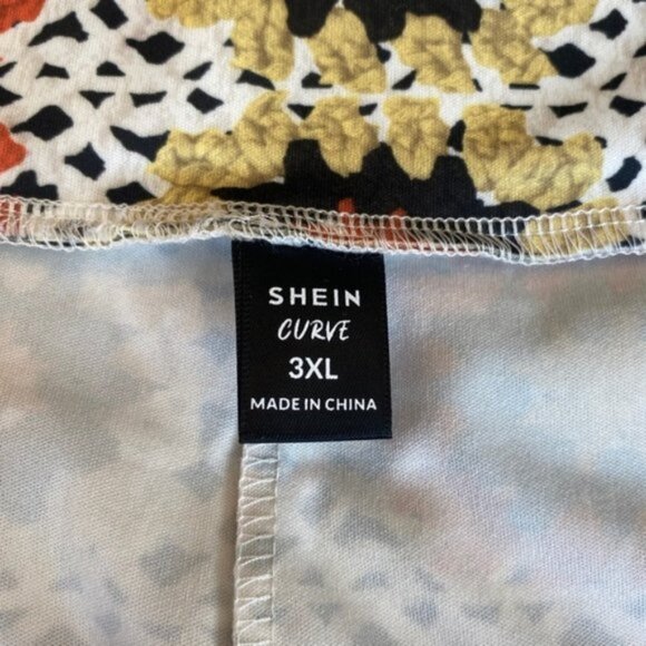 SHEIN Boho Bodycon Curve Crochet look pattern with long fringe. Women's size 3XL - Picture 9 of 10